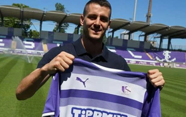 Bakı klubundan son gündə yeni transfer   
