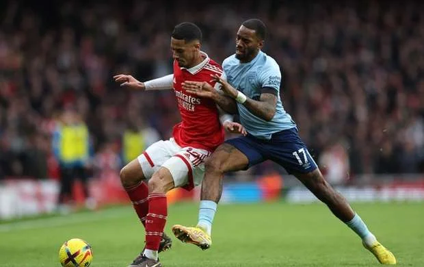 İPL: “Arsenal” və “Çelsi” xal itirdi, “Tottenhem”... 