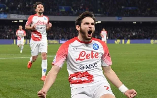 “Yuventus”dan çətin qələbə, “Napoli”dən darmadağın 