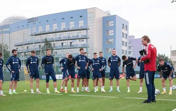 Rusiya yığması Braziliya klubu ilə qarşılaşacaq 