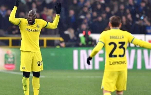 “İnter”də qalmaqal: Lukaku komanda yoldaşını təhqir edib 