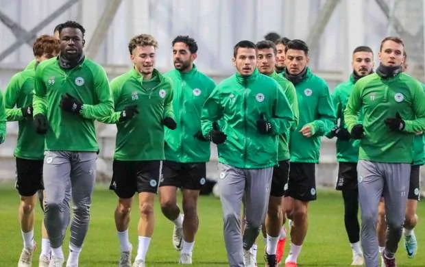 Emreli "Konyaspor"da ilk məşqinə çıxdı - Debütü bu komandaya qarşı olacaq 