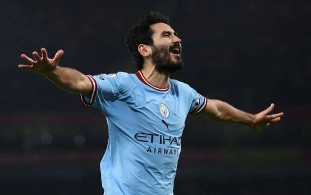 Gündoğan "Barselona" ilə "Mançester Siti" arasında qalıb 