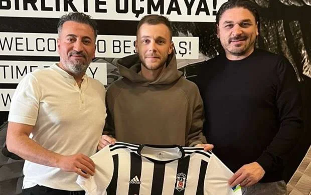 “Beşiktaş”da bir ayrılıq, bir yeni futbolçu 