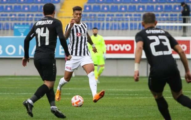 “Neftçi” 3 xalı 3, “Qəbələ” 2 qolla qazandı 