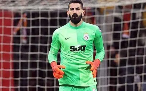 “Qalatasaray”da ayrılıq 