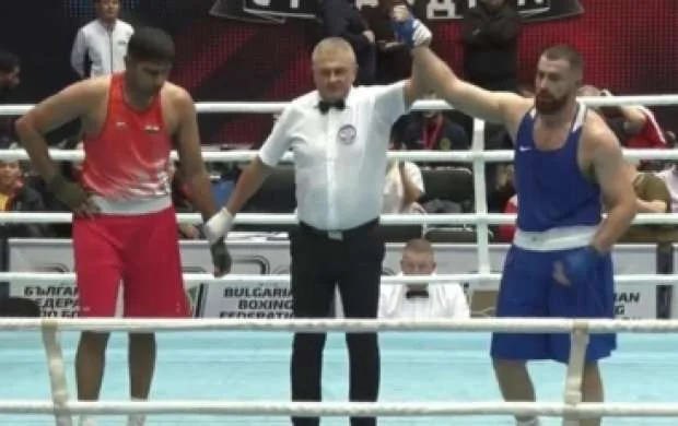 Boksçumuz olimpiya çempionuna rəqib oldu 