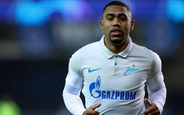 "Zenit"in futbolçusu PSJ-yə keçə bilər 