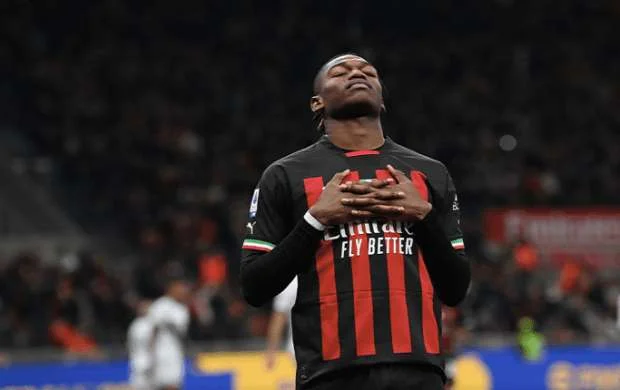 PSJ "Milan"ın ulduzunu ələ keçirir 