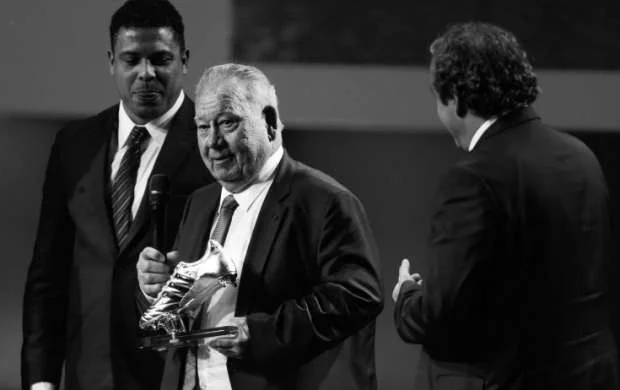 Fransa futbolunun əfsanəvi rekordçusu həyatla vidalaşdı 