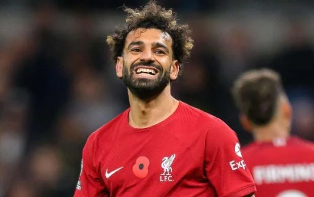 Günün transfer şayiələri: PSJ Salahı almaq fikrindən daşındı 