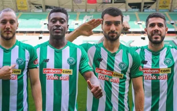 “Konyaspor” Mahir Emrelini təqdim etdi - FOTO 