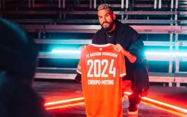 “Bayern Münhen”dən hücumçusu ilə yeni müqavilə 