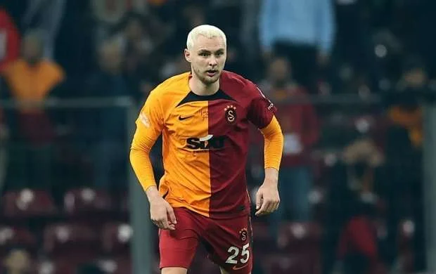 "Qalatasaray"ın ulduzu İtaliya yolunda 