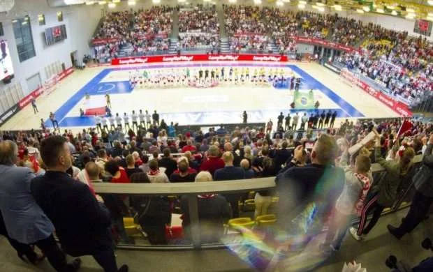 Millimizin rəqibi üçün düşərli arena 