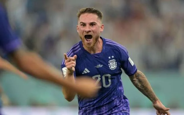 "Brayton"un futbolçusunu 4 İngiltərə nəhəngi istəyir - Bu qiymətə satılacaq 