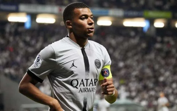 "Komandadakı gələcəyimlə bağlı..." - Kilian Mbappe danışdı 