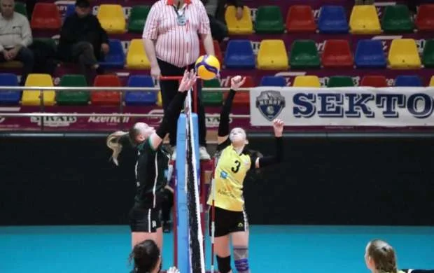 Lider turu xalsız başa vurdu 