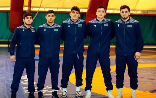 Üç güləşçimiz Avropa çempionatının finalında 
