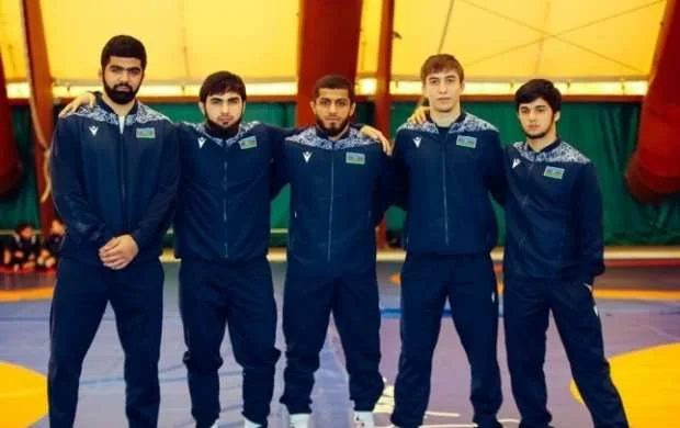 Sərbəst güləşçilər AÇ-yə 2 qızıl, 1 gümüş və 1 bürünc medalla başladılar 