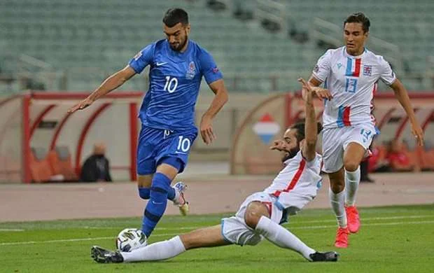 Mahir Emreli millinin toplanışında iştirak etməyəcək 