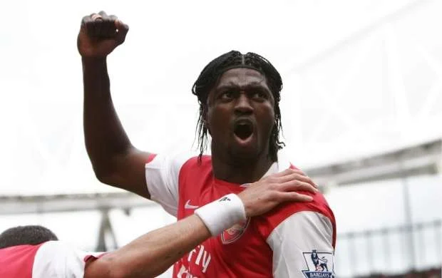 “Arsenal”ın sabiq hücumçusu 39 yaşında karyerasını başa vurdu 
