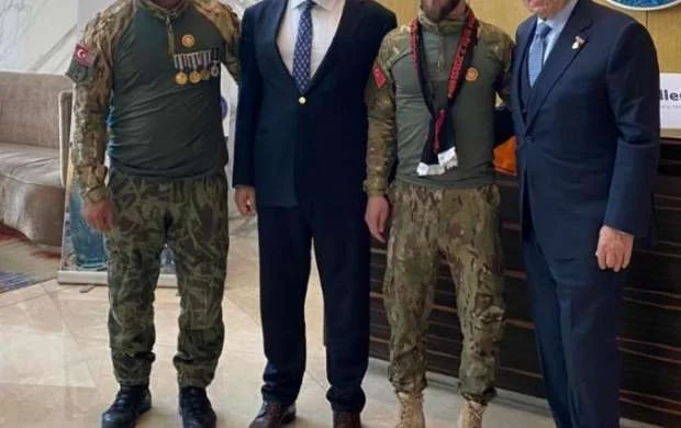 Tahir Gözəl "Qalatasaray"ın prezidenti ilə görüşdü 