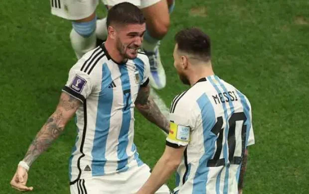 "Messi bizə rahatlıq bəxş edir" - Rodriqo de Paul 