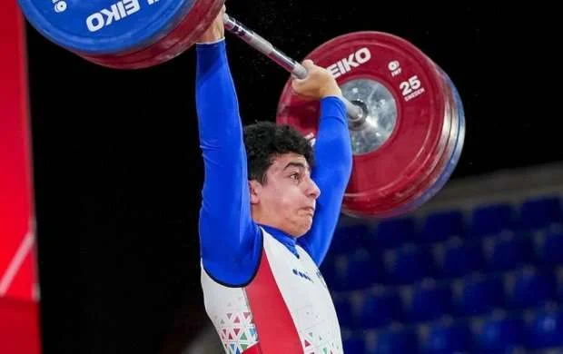 Azərbaycanlı atletdən DÇ-də 3 medal, iki rekord! 