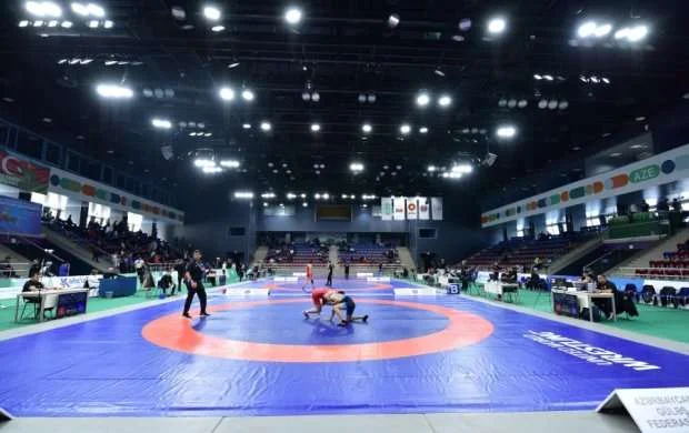 Azərbaycan çempionatına start verildi 