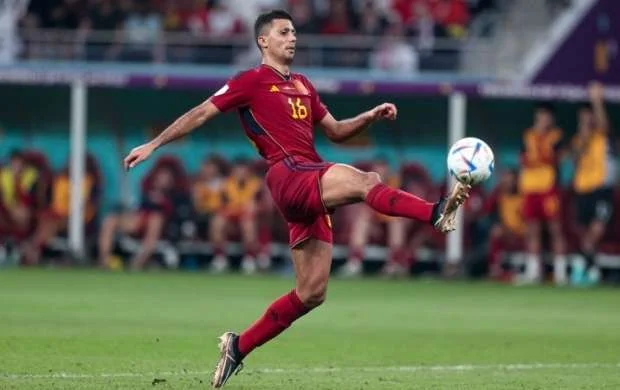 "Onların oyun üslubu iyrəncdir, mən bunu futbol saymıram" - İspaniya millisinin üzvü 