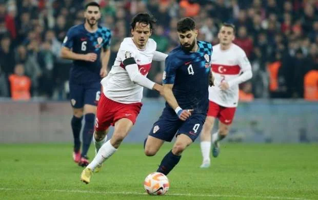 Günün transfer şayiələri: Nəhənglər Qvardiol uğrunda mübarizə aparacaq 