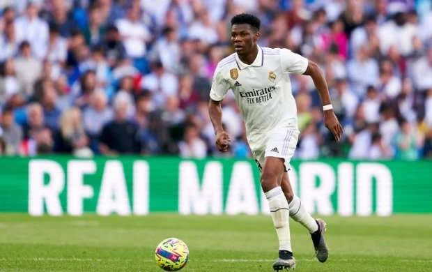 "Liverpul" "Real Madrid"in futbolçusuna elçi düşüb 