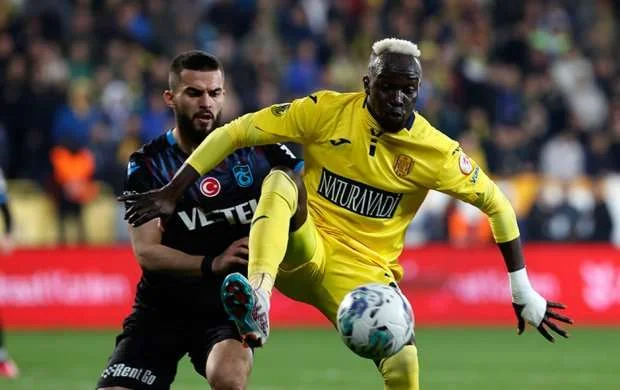 “Trabzonspor” kubokda da mübarizəni dayandırdı 