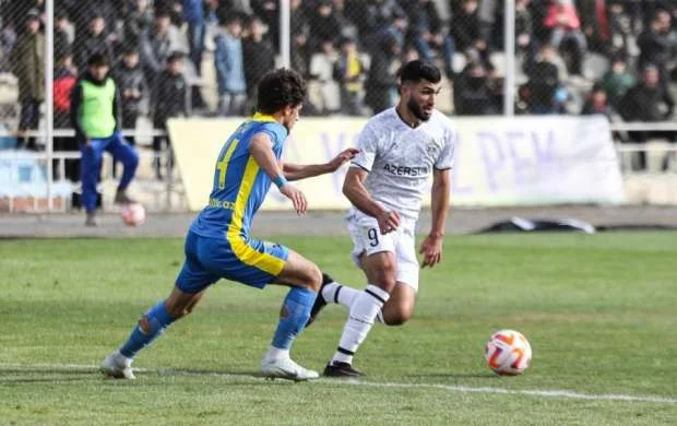 “Qarabağ” “Kəpəz”i xalsız yola saldı 