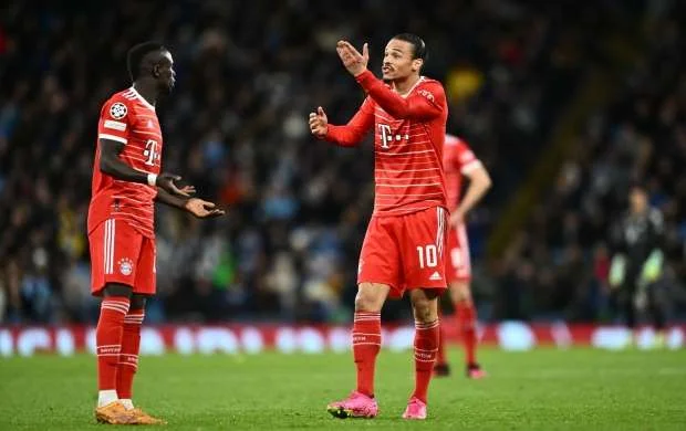 “Bayern Münhen” komanda yoldaşını vuran Maneni cəzalandırdı 