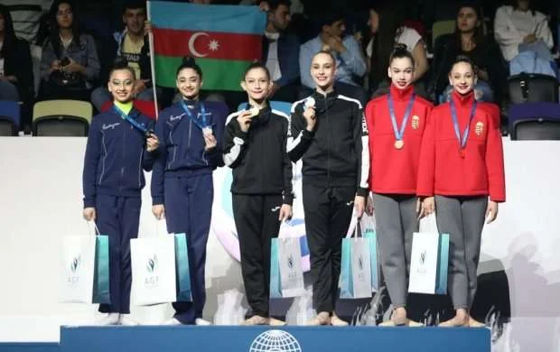 Azərbaycan gimnastları beynəlxalq turnirdə gümüş medal qazanıblar 