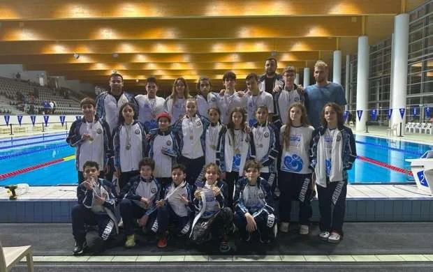 Üzgüçülərimiz Macarıstanda 32 medal qazanıblar 