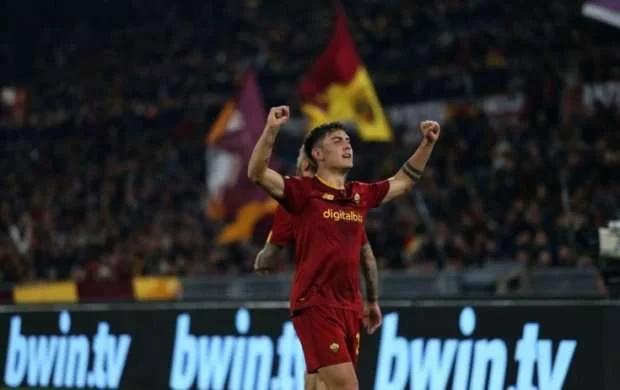 Dibaladan Totti açıqlaması: "Onunla şam etmək..." 