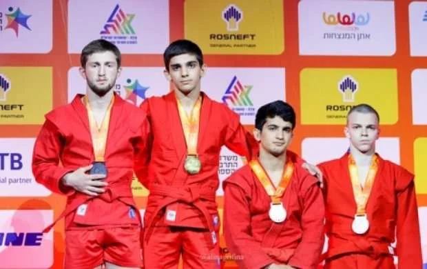 Samboçularımız Avropa çempionatını 14 medalla tamamladı 