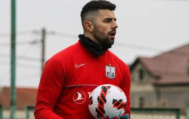 “Neftçi”nin qapıçısı Türkiyə nəhənginə keçə bilər 