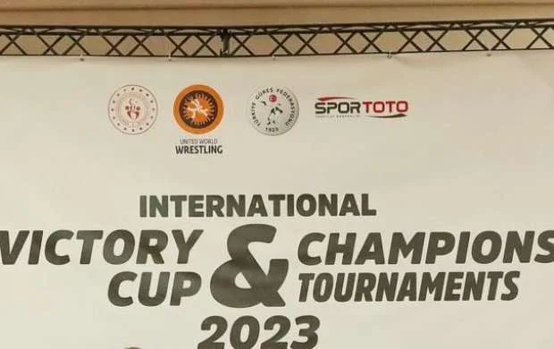 Azərbaycan güləşçiləri üçün “Çempionlar” turniri 