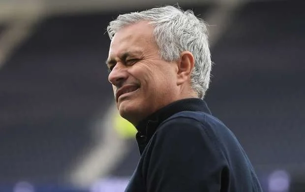 Mourinyu PSJ-yə gedir 