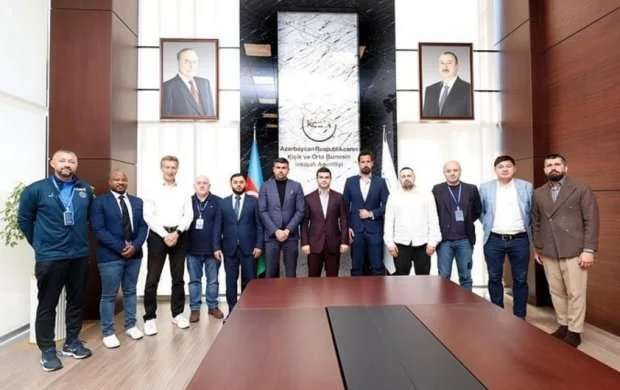 AMF-nin fəxri prezidenti federasiya rəhbərləri ilə görüşdü 