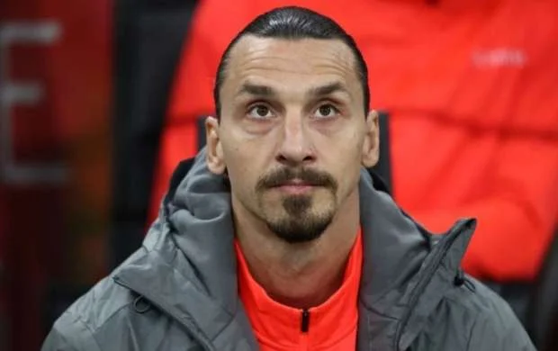 Zlatan İbrahimoviç "Milan"ı bu kluba dəyişir 