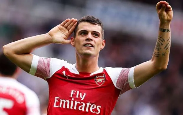 İsveçrəli ulduz "Arsenal"ı Bundesliqa klubuna dəyişir 