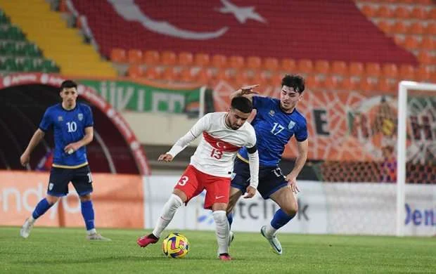 “Trabzonspor”da ayrılıq 