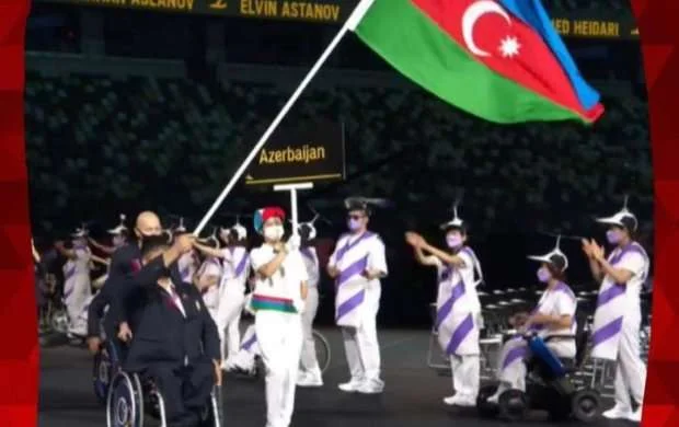 Zəmanəmizin qəhrəmanı... 