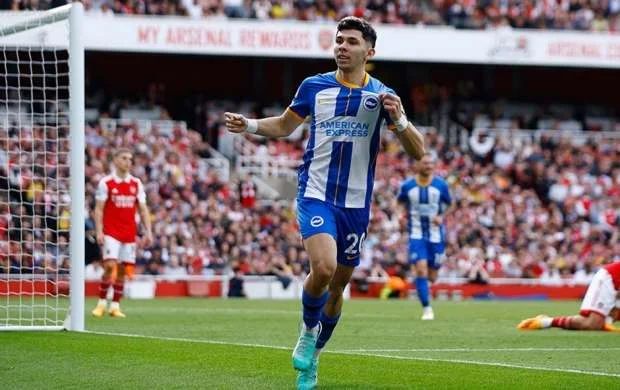 “Arsenal” böyük hesabla uduzdu, “Mançester Siti” darmadağına sevindi 