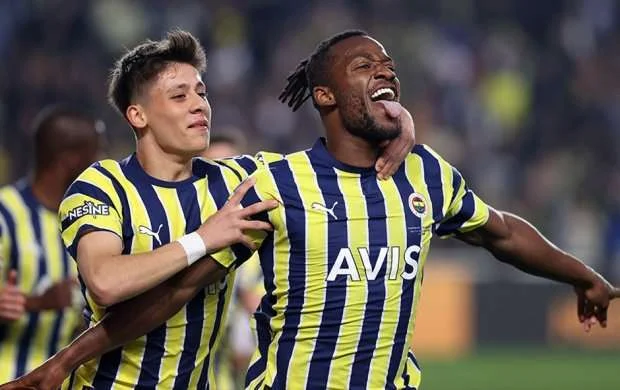 “Fənərbağça”dan “Trabzonspor” üzərində inamlı qələbə 